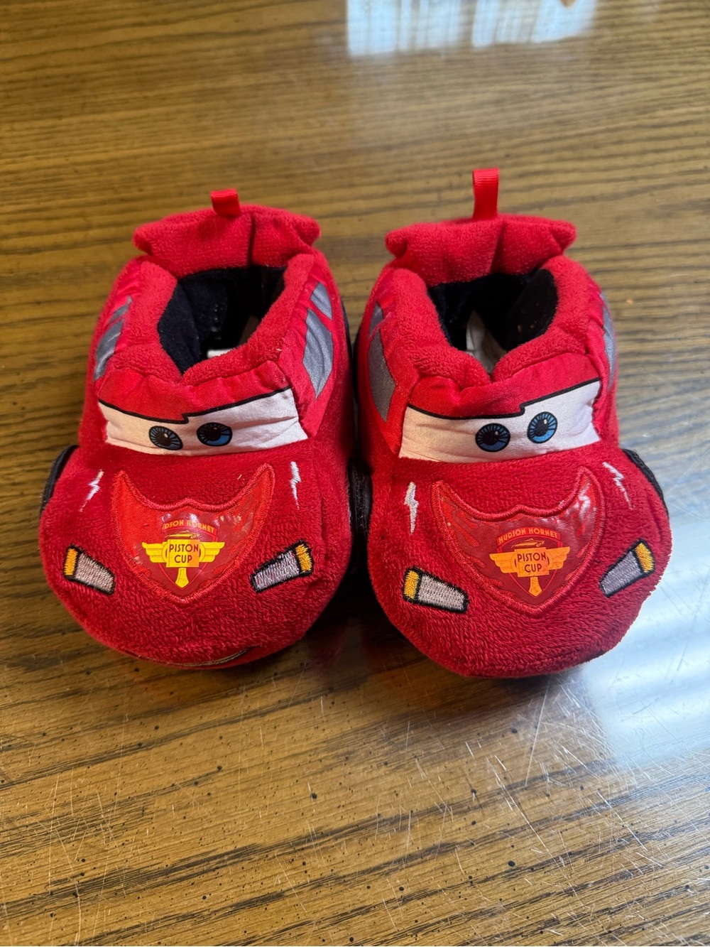 Disney Pixar Cars Lightning McQueen Red Plush Slippers